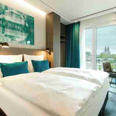 Motel One Köln-Messe Rooms