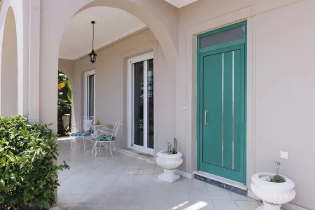 Akakia Panoramic Villa Отели рядом с Аэропорт Закинтос