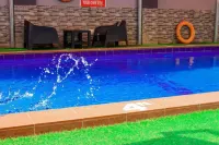 Crest Hotel Hotels in Jos