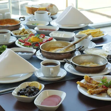 KTÜ Koru Otel