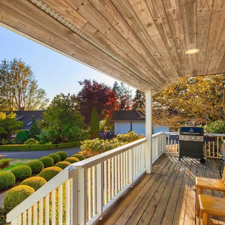 The Hammersley Luxury Waterfront Estate!
