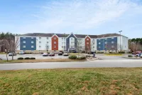 Candlewood Suites Chesapeake/Suffolk Hotels near Target