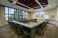 جولدن تاور بينييروس باي فينيكس أوتايز