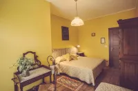 Agriturismo I Surì Asti Hotels in Isola d'Asti