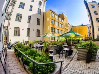 Radisson Blu Aleksanteri Hotel Hotels near Ullanlinna