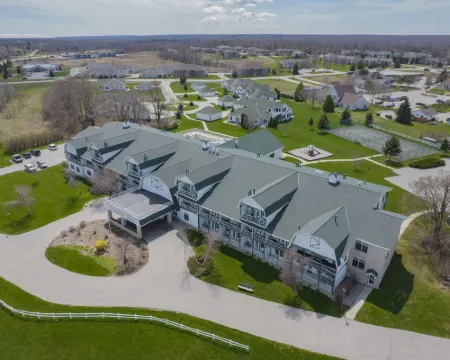 Birchwood Lodge Hotels in Sister Bay