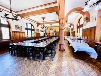 Hotel Hoepfner Burghof Hotels in Weingarten