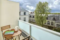 Zenitude Hôtel-Résidences Saumur Hotel di Chenehutte-Treves-Cunault
