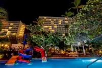 Emporio Acapulco - pantai
