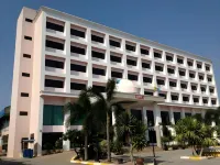 River Hotel The Budget Hotels in Amphoe Sam Phran