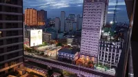 1Br Condotel with Balcony at Fame Residences #FM01
