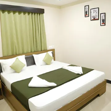 Hotel New Amirtham Inn