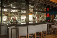 The Originals City Hôtel le Berry Bourges - bar