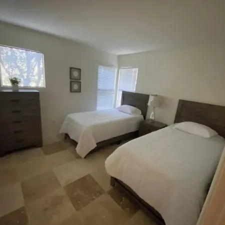 Family size apartment, gym and pool on the premises