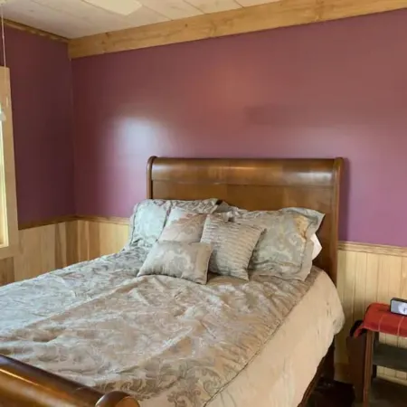 2 Valley View Family Farm Apartment