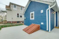 บ้านที่ยอมรับสุนัขที่ Sheboygan - 1 ไมล์ถึงเมือง! - 3 ดาว