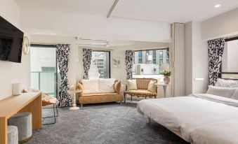 Toranomon Guesthouse 5F