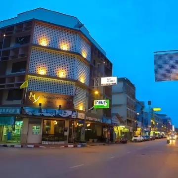 Myplace@Surat Hotel Hotels near Sahathai Garden Plaza Surat Thani