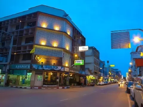 マイ プレイス バンドン周辺のホテル