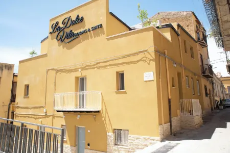 La Dolce Vita rooms & suite Отели в г. Агридженто