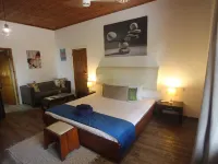 Castaway Lodge Hotels in Au Cap