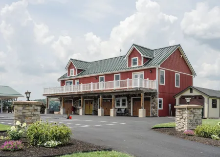 Scenic mountain home overlooking the Susquehanna river with pool and hot tub