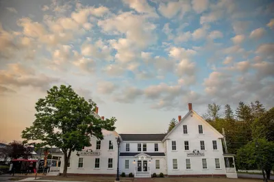 앵커 앳 타이드라인 James 주변 호텔