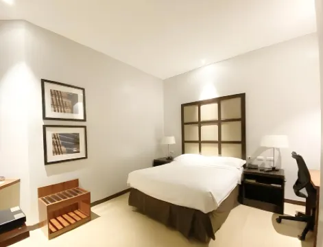 Avenue Suites Hotel