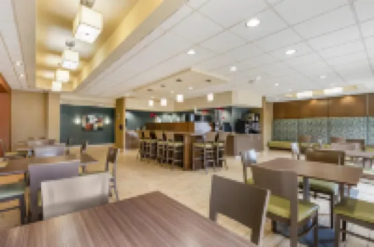 Best Western Plus Winnipeg West