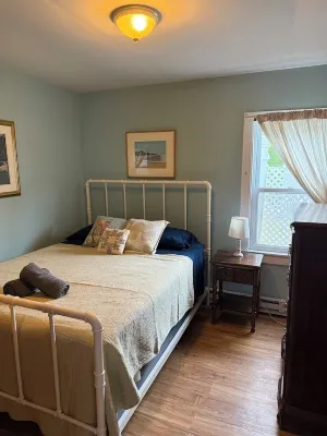 New to VRBO! Charming 2 bedroom cottage just steps from the beach! Hotels in Hampton