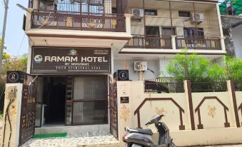 Ramam By Naavagat 700 Meter From Temple