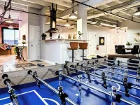 Private North Penthouse w/Arcade Games,Tanning&Redlight Beds