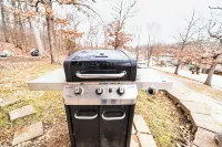 Osage Beach Getaway Lake Views Pet Friendly! - 4-Star