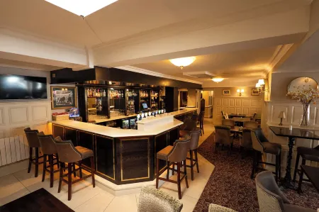 Atlantic Hotel Отели в г. Дулин