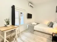Oshun Cinco Torres Suites Hotels near Ventilla