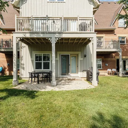 Charming One Bedroom at Snowbridge- Blue Mountain