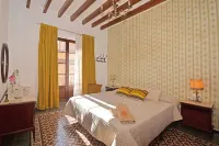 Holiday home, old Can Redo, renovated Hotels in Binissalem