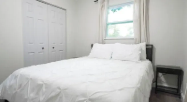 Fabulous 3-bedroom house in South Daytona
