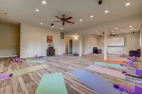 Zion Summit. Luxury 7 Bedroom Home. Hike into Zion National Park