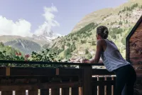 La Couronne Hotel & Spa - Mountain view