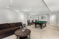 Stunning Villa in Mississauga