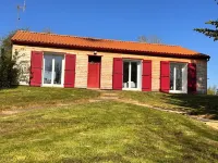 x1f3e1; Furnished house for rent - countryside - october 2025 to april 2026 Hotels in Sevremoine