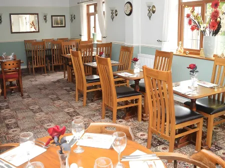 The Dog & Crook Отели рядом с достопримечательностью «Plaza Theatre»