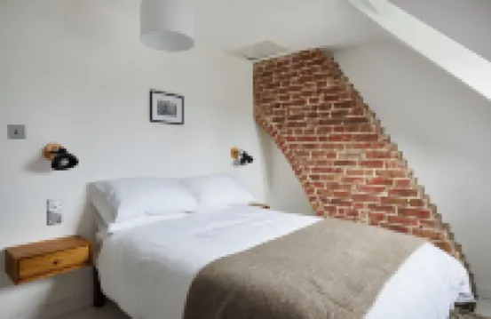 Beautiful 4 bedroom cottage near the beach in Whitstable