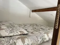 Studio in the pines and swimming pool Hotels in Ales