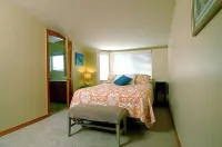Village Penthouse—, Half-Block to Park. Rate Reduced for Early Departure - balcon