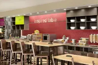 Home2 Suites by Hilton Birmingham Downtown - breakfast