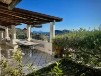 Aeolian Villa - Apartment with Terrace