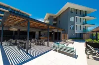 Studio 107 Coral Point Hotels in La Mercy