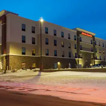Hampton Inn & Suites Bismarck/Northwest